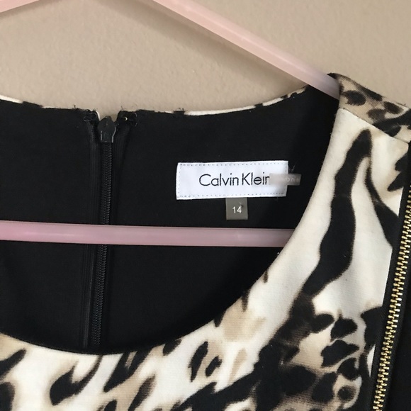 SOLD Calvin Klein Color-block Exposed Zip Career - Picture 3 of 8